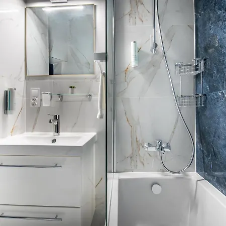 Yeti & Wilka W Centrum Chorzowa - Yeti