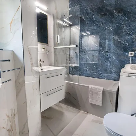 شقة Yeti & Wilka W Centrum Chorzowa - Yeti *