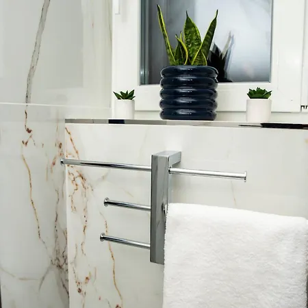 Yeti & Wilka W Centrum Chorzowa - Yeti شقة *